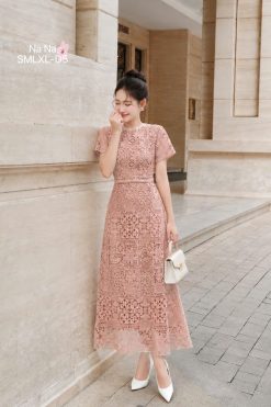 Đầm Ren Nâu Hồng Cổ Tròn Dáng A |  NN005