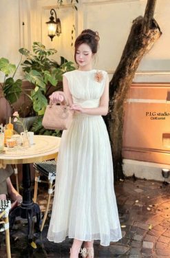 Váy Tơ Chéo Eo Kèm Hoa — Xinh Xỉu PIG028