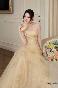 Bộ Áo Choàng Váy Sa Kim — Vàng Ánh Xinh Xỉu PIG019