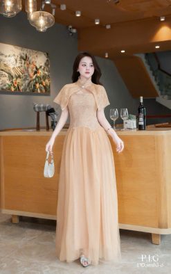 Bộ Váy 2 Trong 1 — Nét Đa Dụng Trắng Kem PIG006