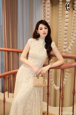Váy Ren Dài Cổ Đứng — Làm Mình Hạnh Phúc V1244 CGD031