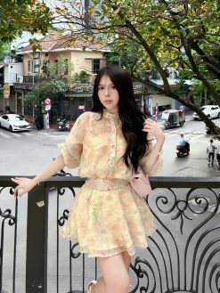 Set Xinh Dạo Phố Thu Hà Nội — Tông Hoa Nhẹ Nhàng QNS013