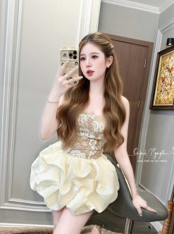 Set Xinh Áo Ren Mix CV Bồng Bềnh — Màu Kem Vàng, Nóng Nhất Mùa Hè  QNHM0028