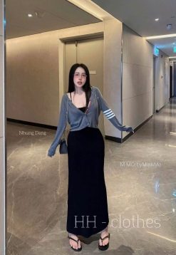 Áo Khoác Nỉ + Váy Dài Đen Thanh Lịch Năng Động NT036