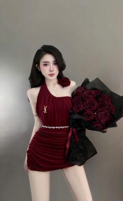 Váy Dây Hoa Xếp Ly Đính Đá Eo Dáng Ôm Quyến Rũ — 3 Màu Đỏ/Trắng/Đen,  TSTK004